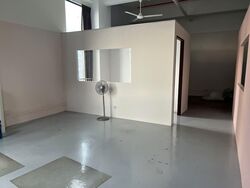 A'posh Bizhub (D27), Factory #592350601